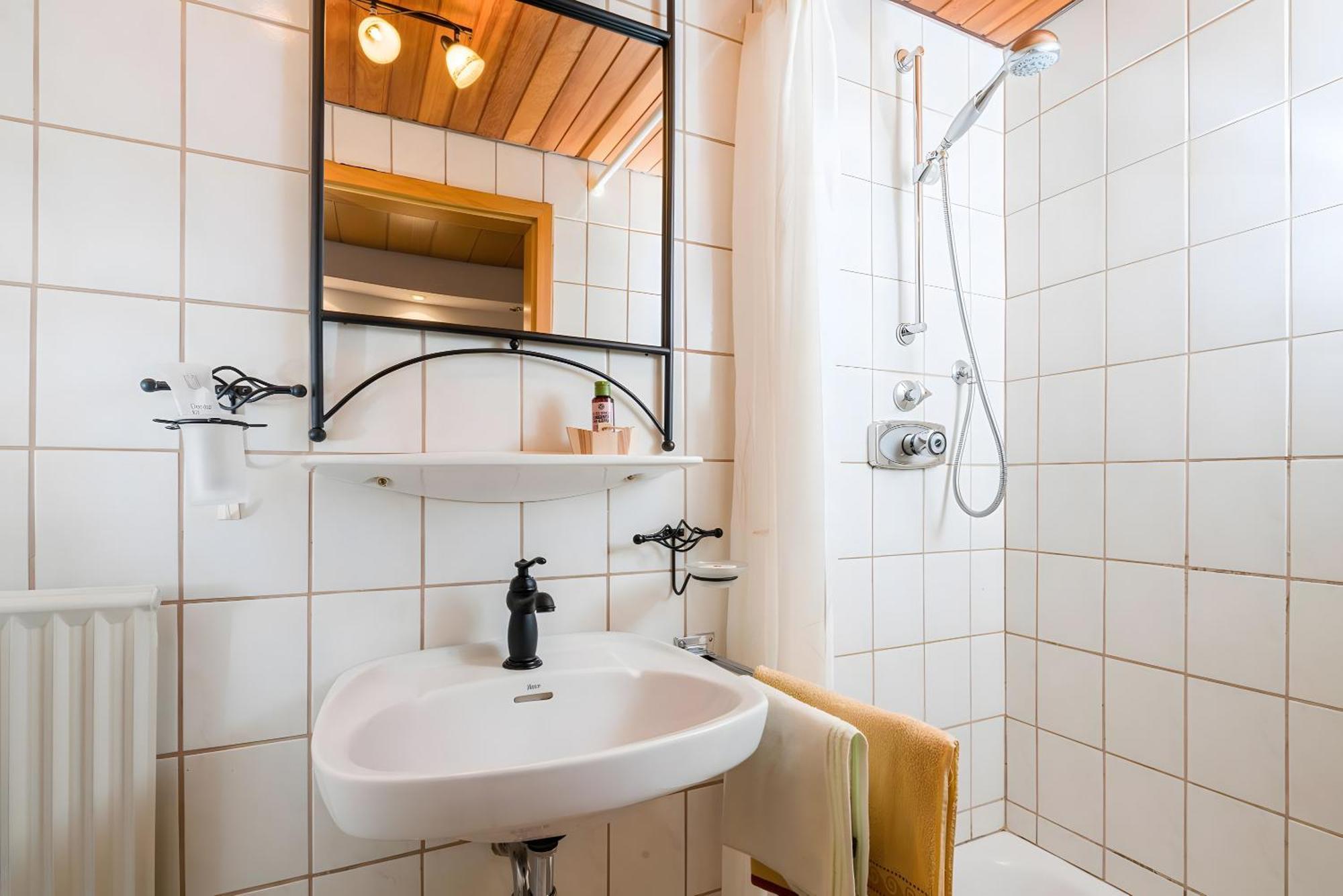 Regina'S Gaestehaus Weisenbach Luaran gambar